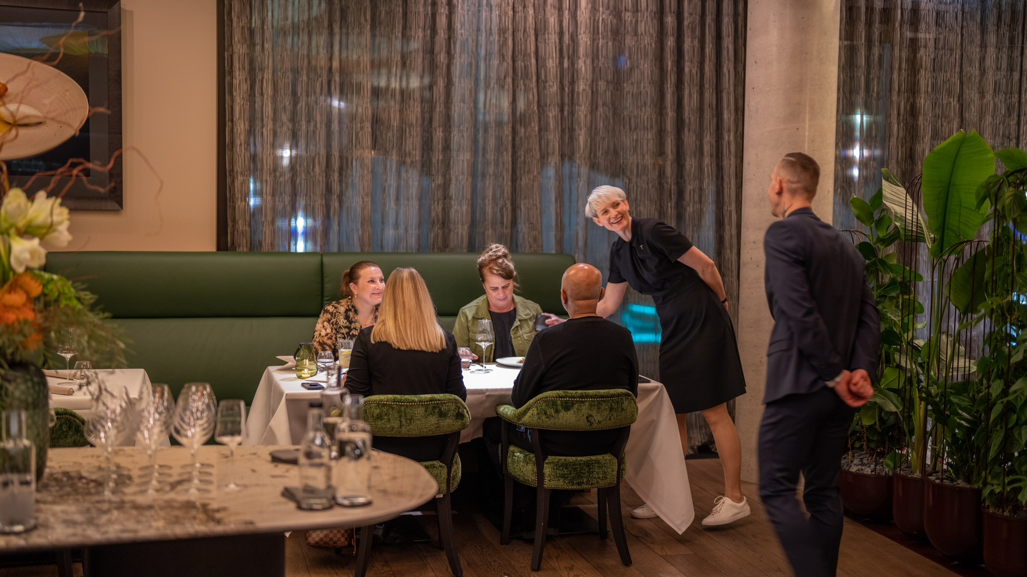 Alkoholfreie Getränkebegleitung im „Marburger Esszimmer“ ist bei Gästen ...